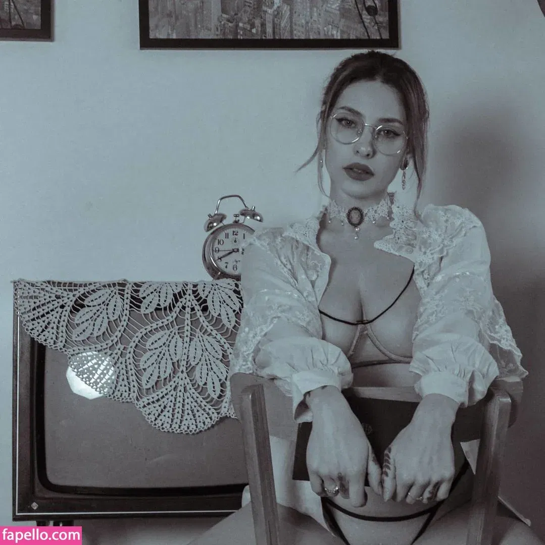 Kit Lilith Onlyfans Photo Gallery 