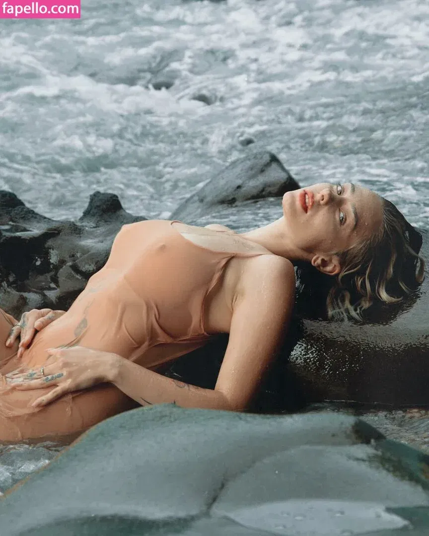 Kit Lilith Onlyfans Photo Gallery 