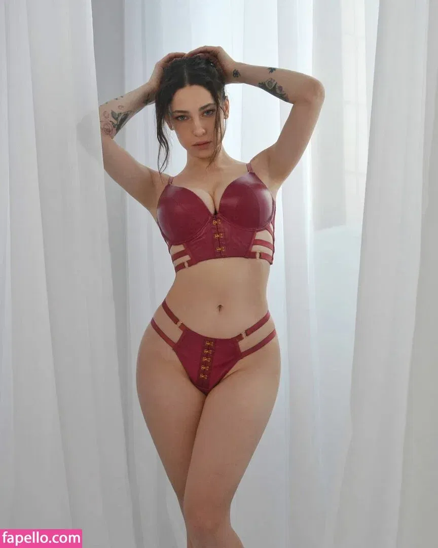 Kit Lilith Onlyfans Photo Gallery 