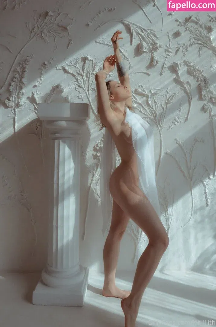 Kit Lilith Onlyfans Photo Gallery 