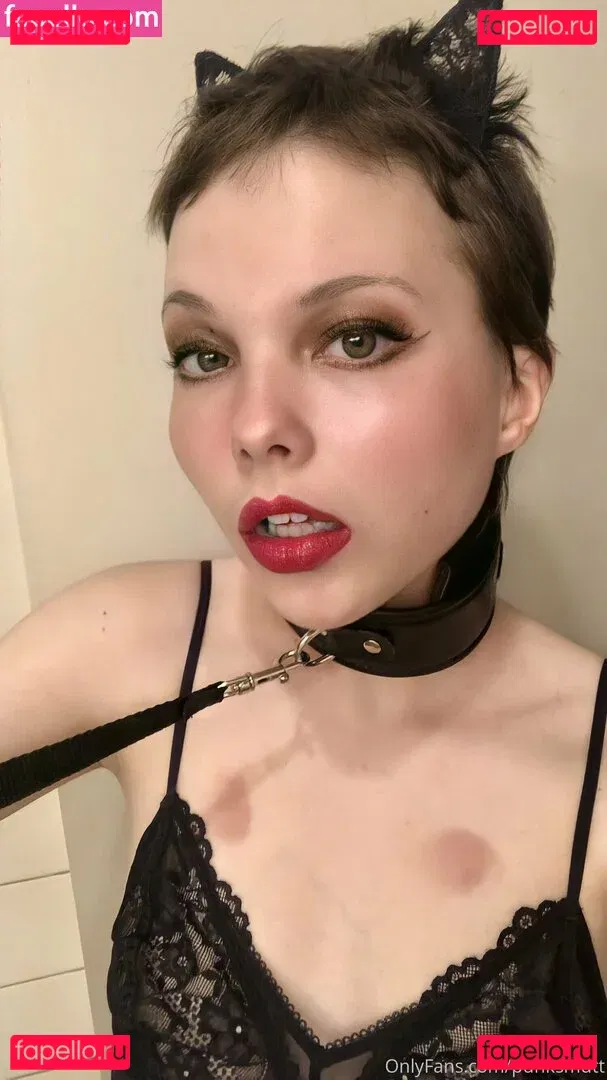 punksmutt Onlyfans Photo Gallery 