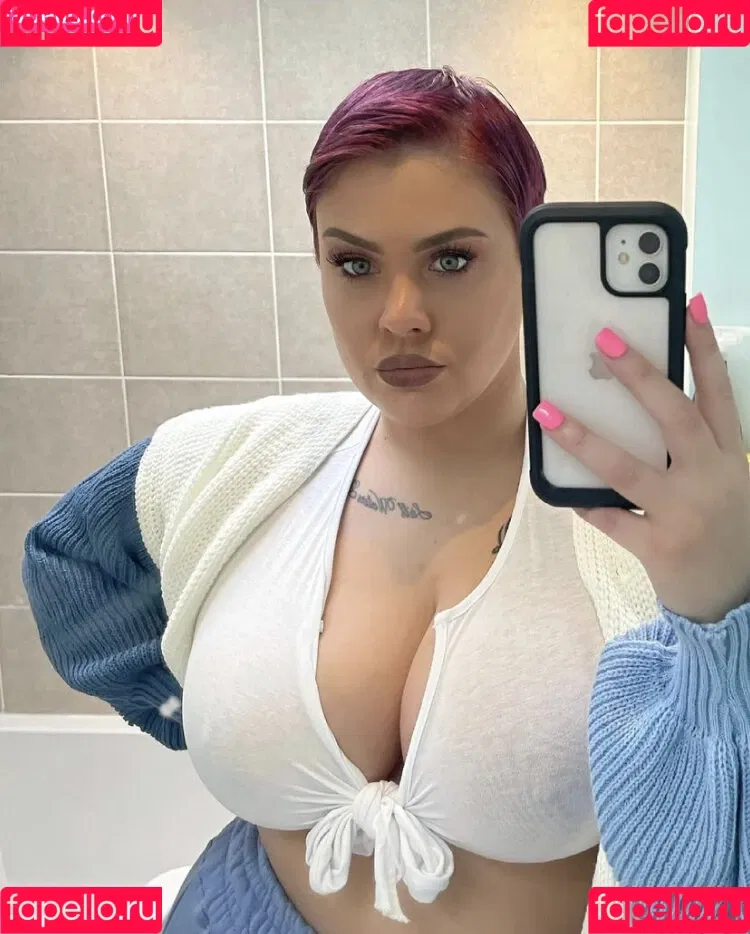 Peaches Onlyfans Photo Gallery 