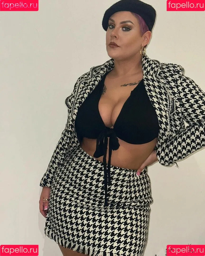 Peaches Onlyfans Photo Gallery 