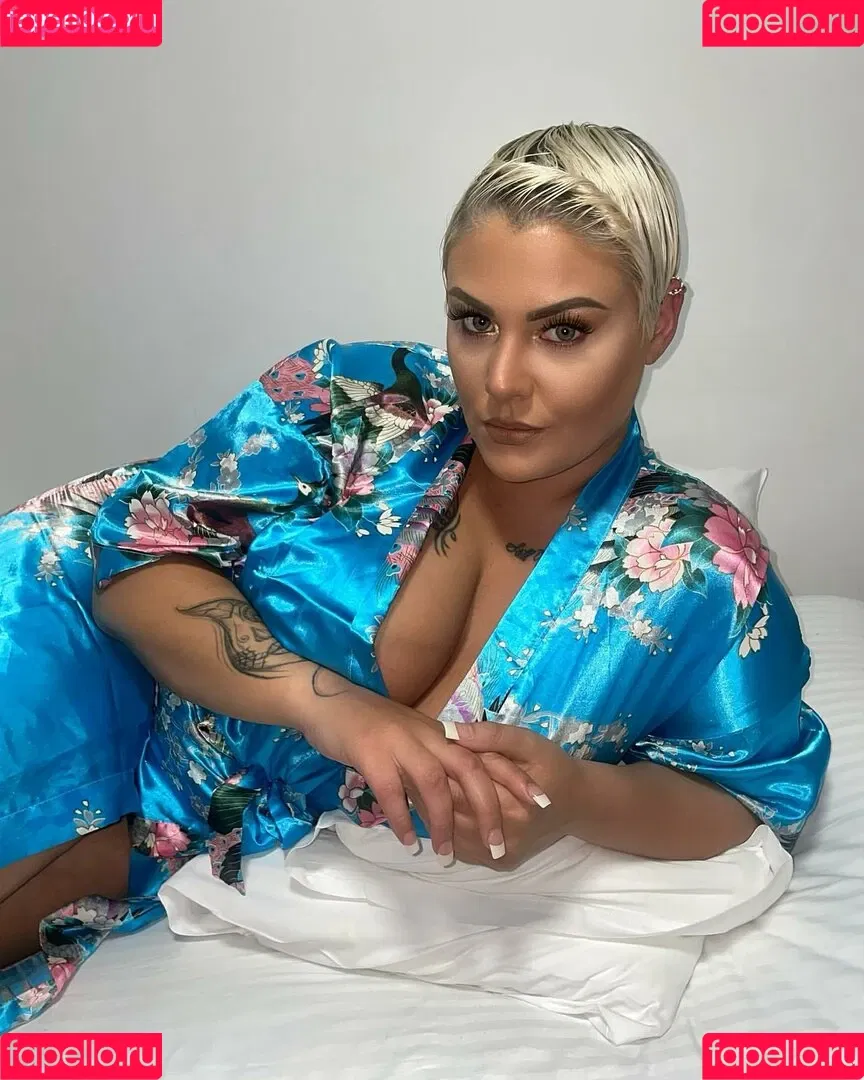 Peaches Onlyfans Photo Gallery 