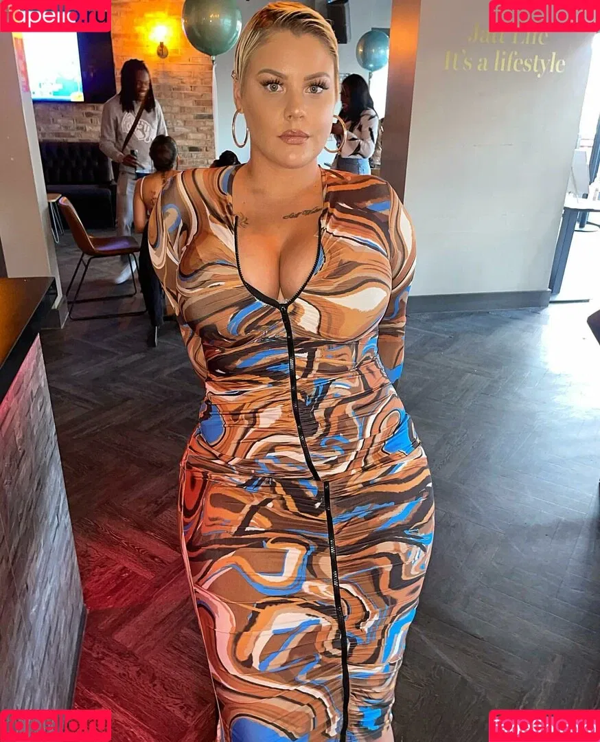 Peaches Onlyfans Photo Gallery 