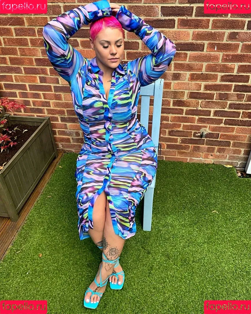 Peaches Onlyfans Photo Gallery 