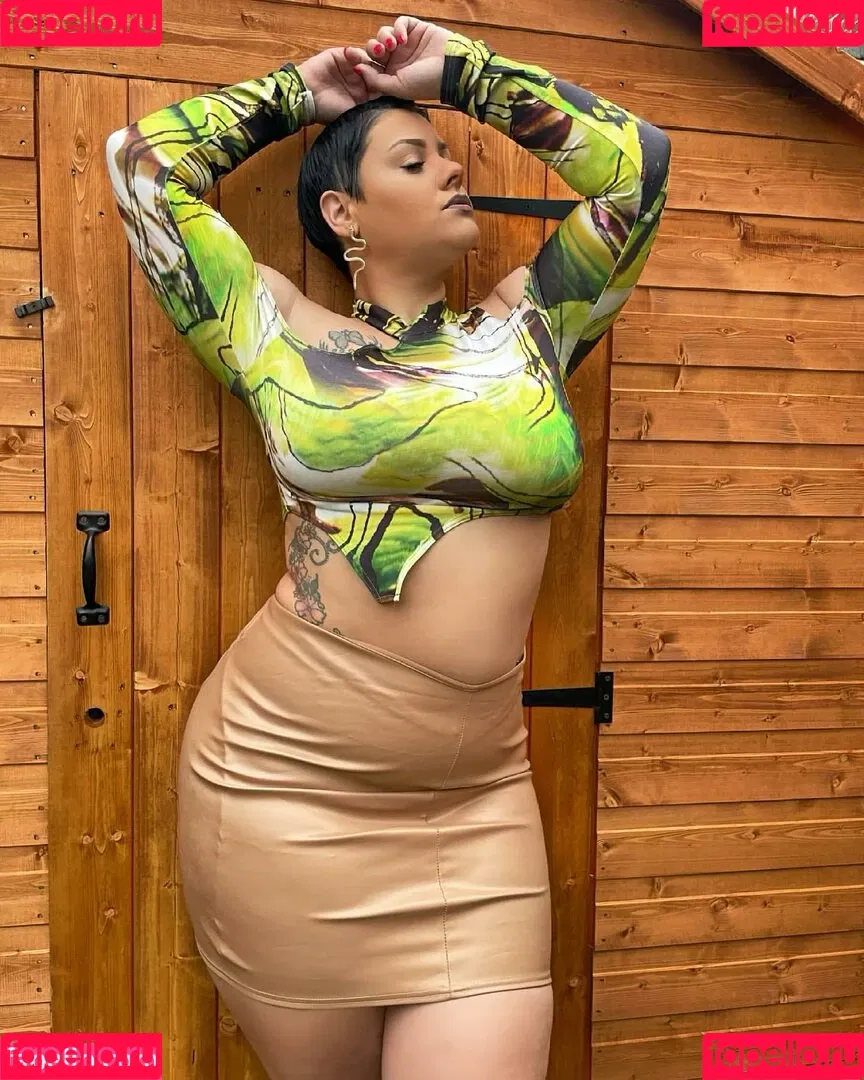 Peaches Onlyfans Photo Gallery 