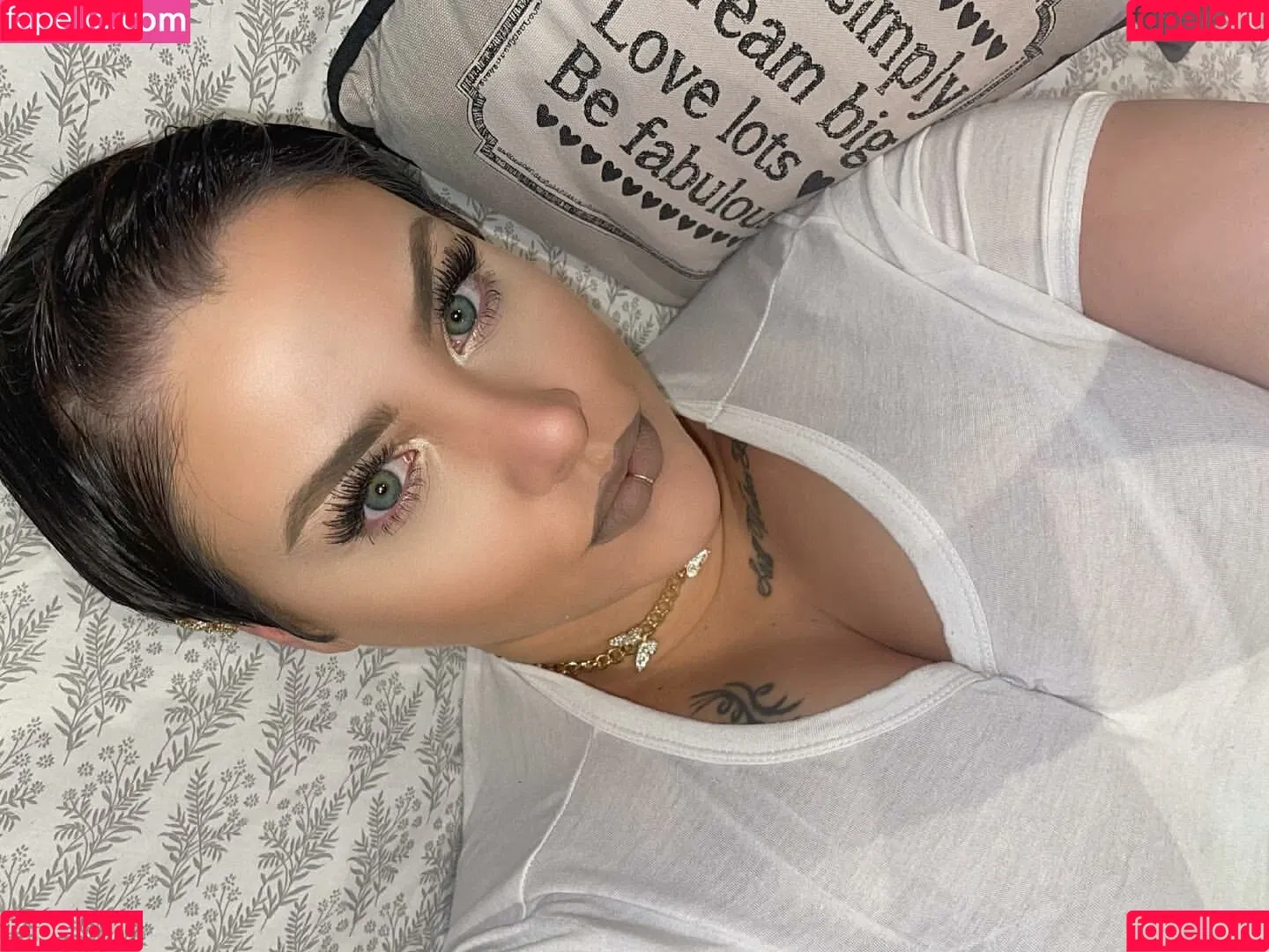 Peaches Onlyfans Photo Gallery 