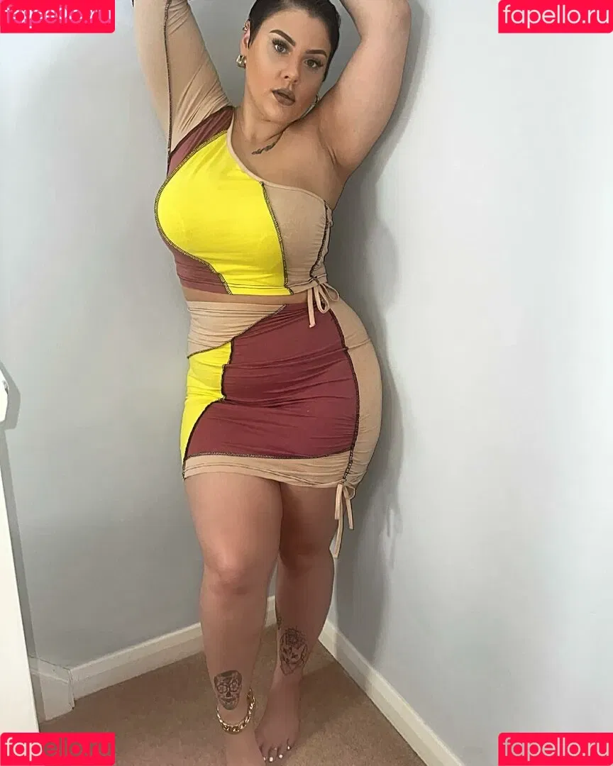 Peaches Onlyfans Photo Gallery 