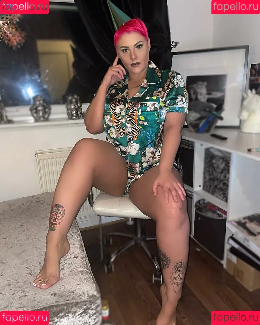 Peaches Onlyfans Photo Gallery 