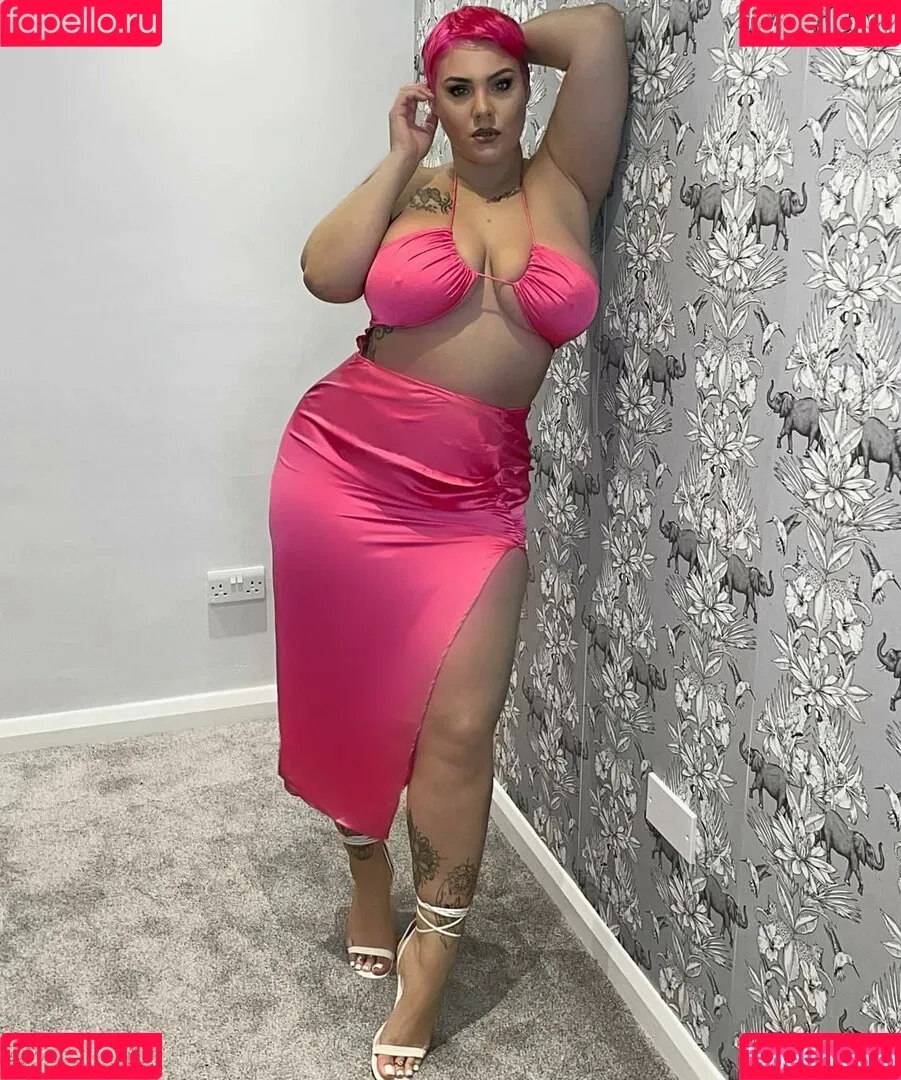 Peaches Onlyfans Photo Gallery 