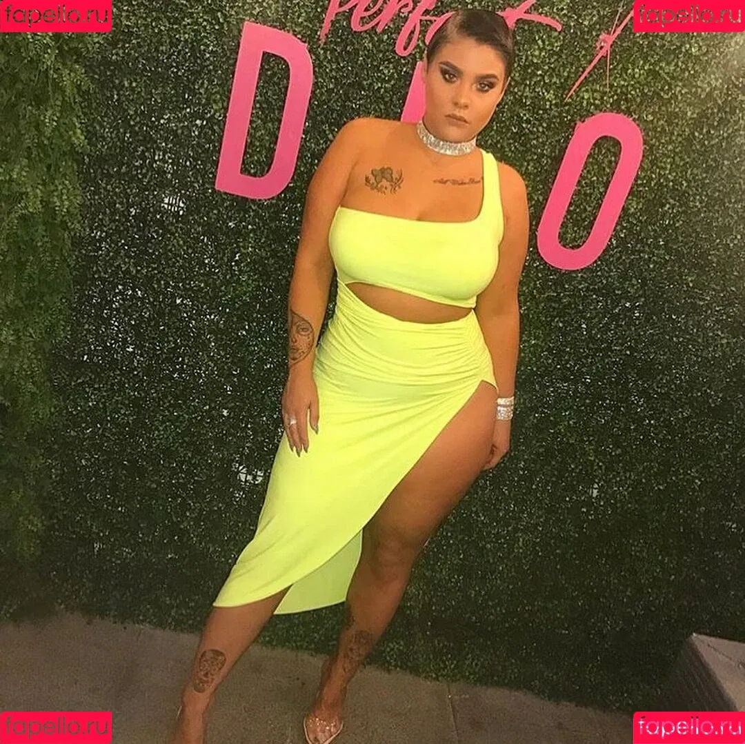 Peaches Onlyfans Photo Gallery 