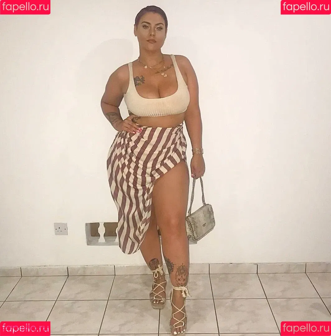 Peaches Onlyfans Photo Gallery 