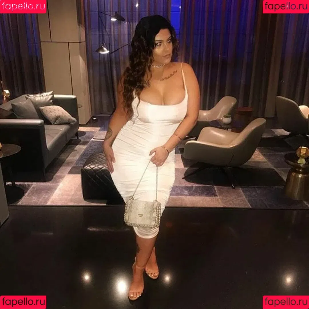 Peaches Onlyfans Photo Gallery 