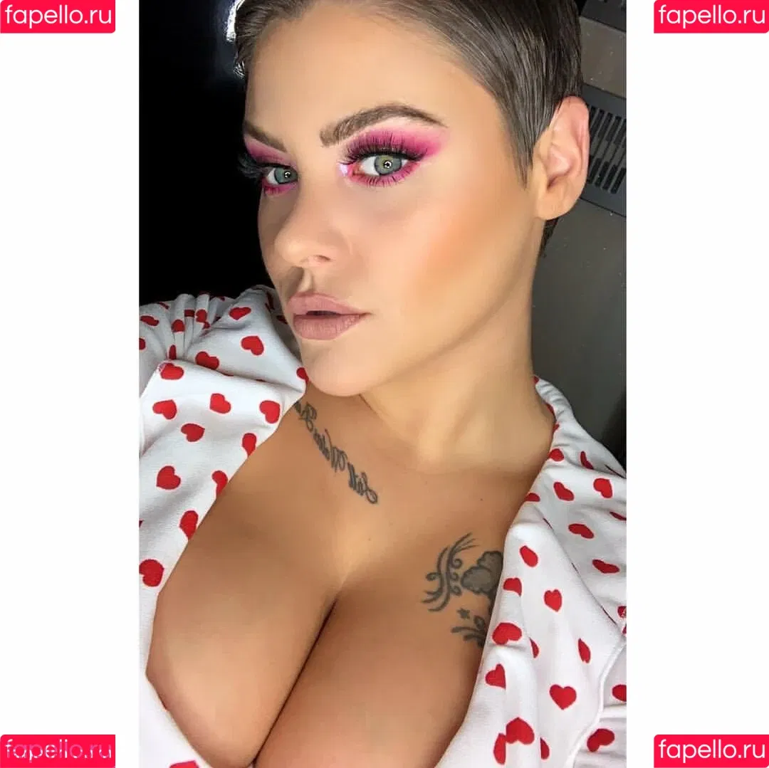 Peaches Onlyfans Photo Gallery 