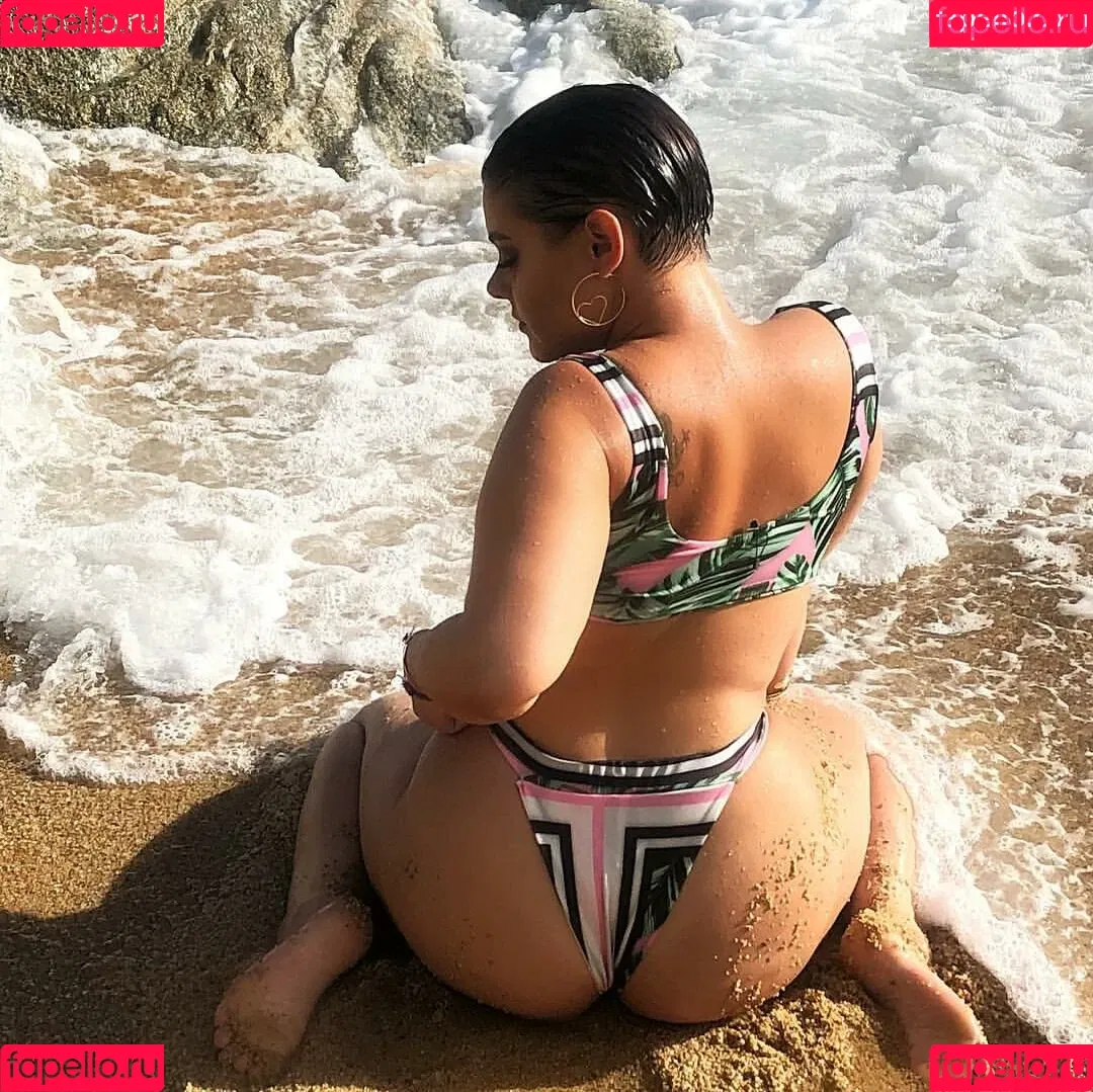 Peaches Onlyfans Photo Gallery 