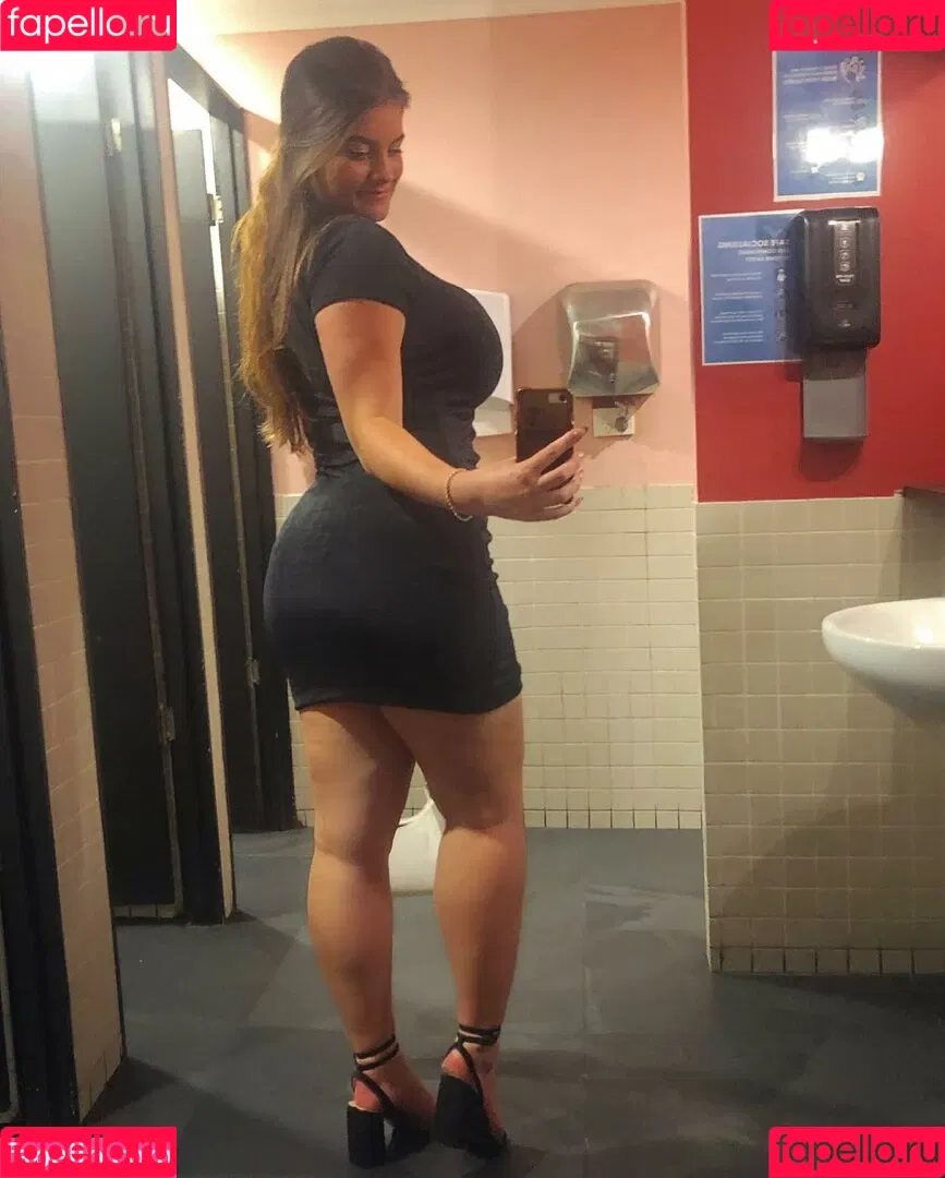 Tiana H Onlyfans Photo Gallery 