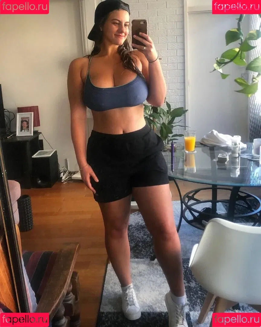 Tiana H Onlyfans Photo Gallery 