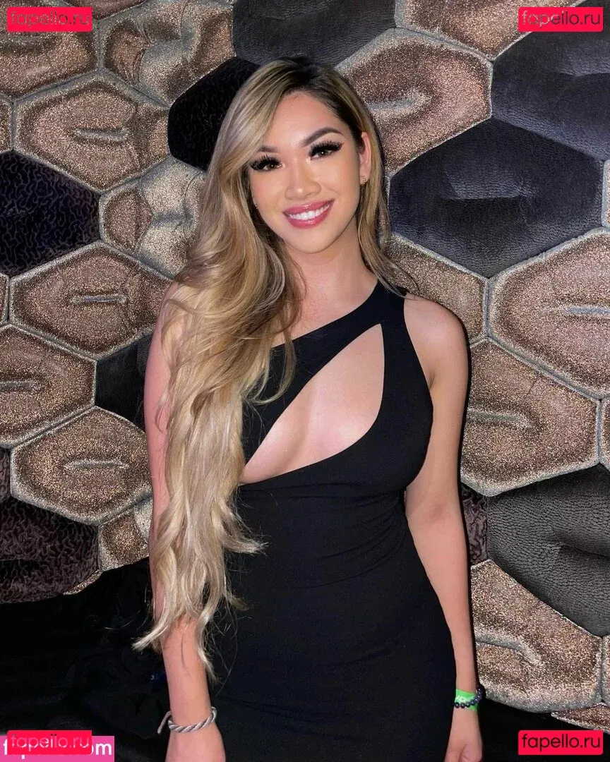 Clarissa May Onlyfans Photo Gallery 