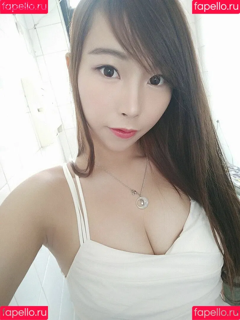 Zoeso Onlyfans Photo Gallery 