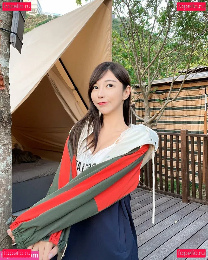 Zoeso Onlyfans Photo Gallery 