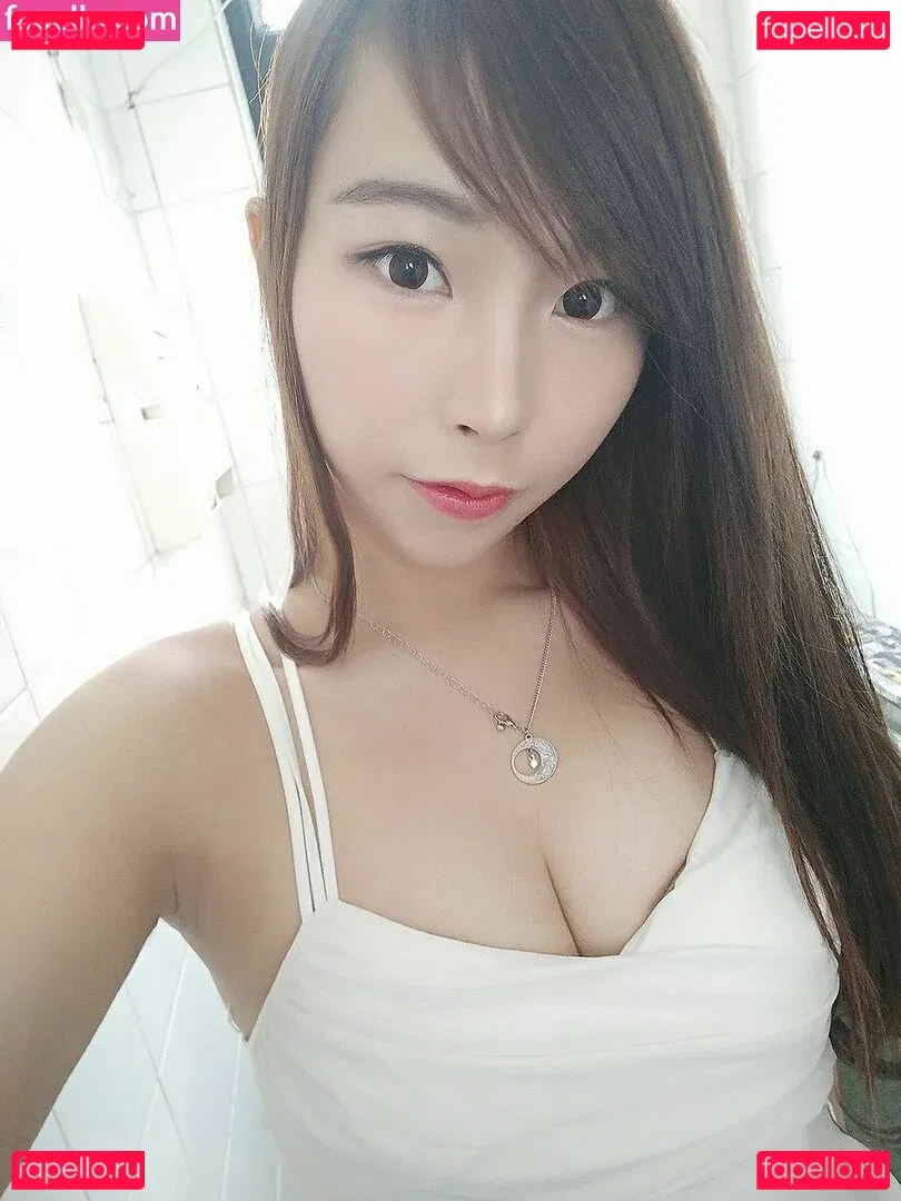 Zoeso Onlyfans Photo Gallery 