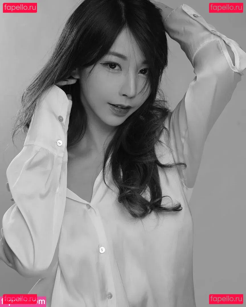 Zoeso Onlyfans Photo Gallery 