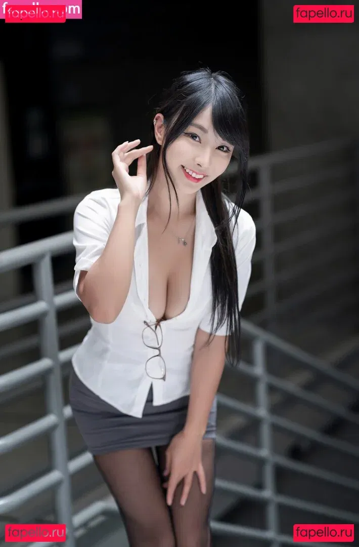 Zoeso Onlyfans Photo Gallery 