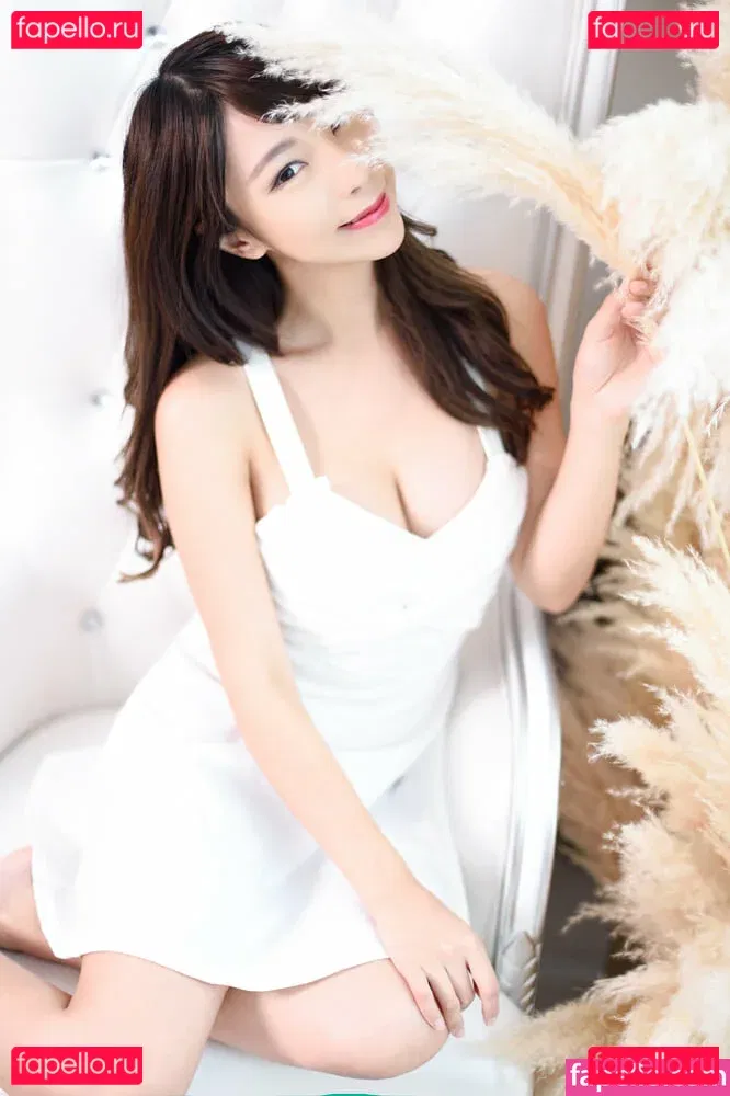 Zoeso Onlyfans Photo Gallery 