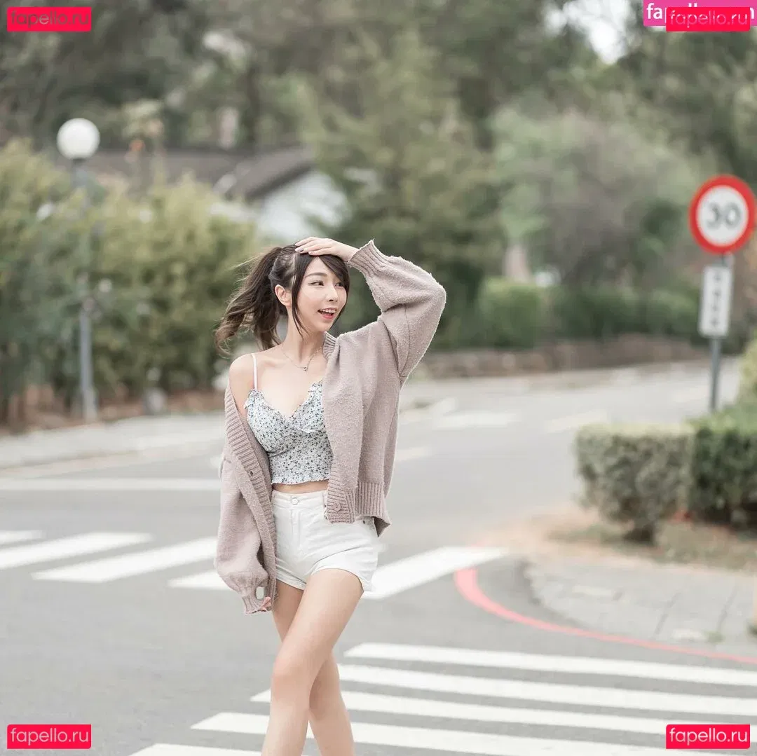 Zoeso Onlyfans Photo Gallery 