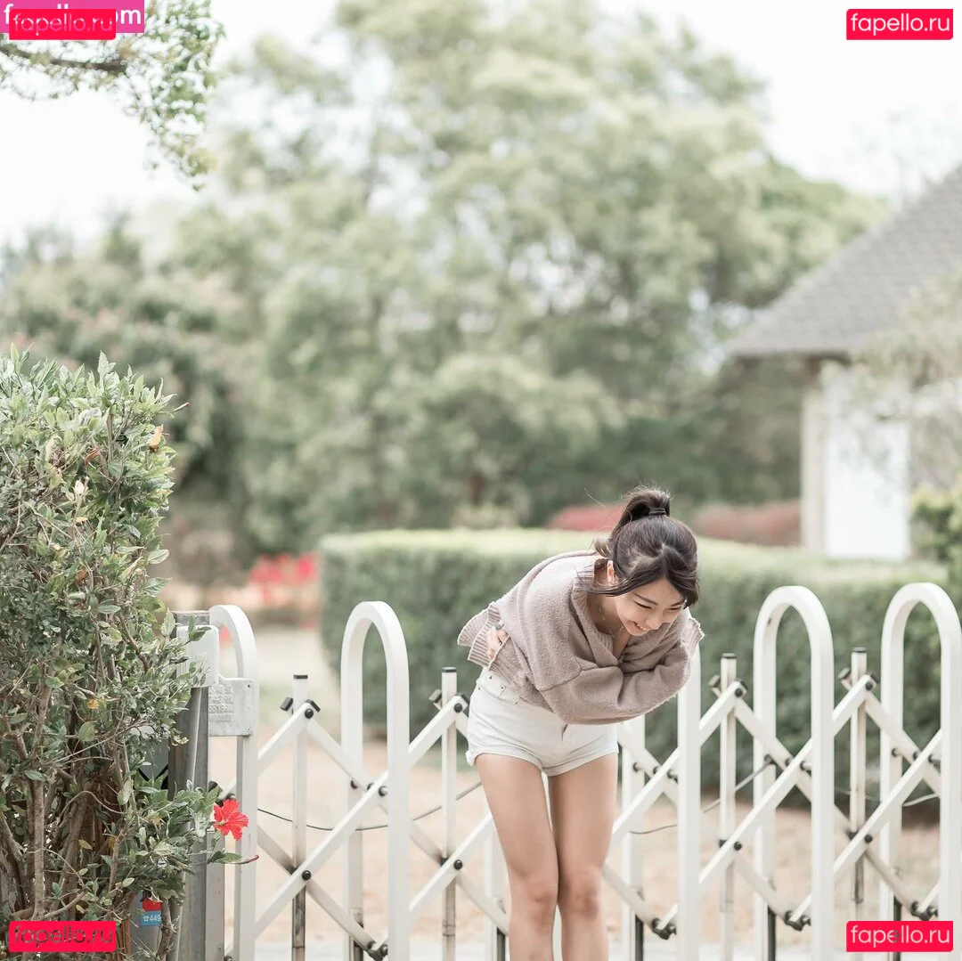 Zoeso Onlyfans Photo Gallery 