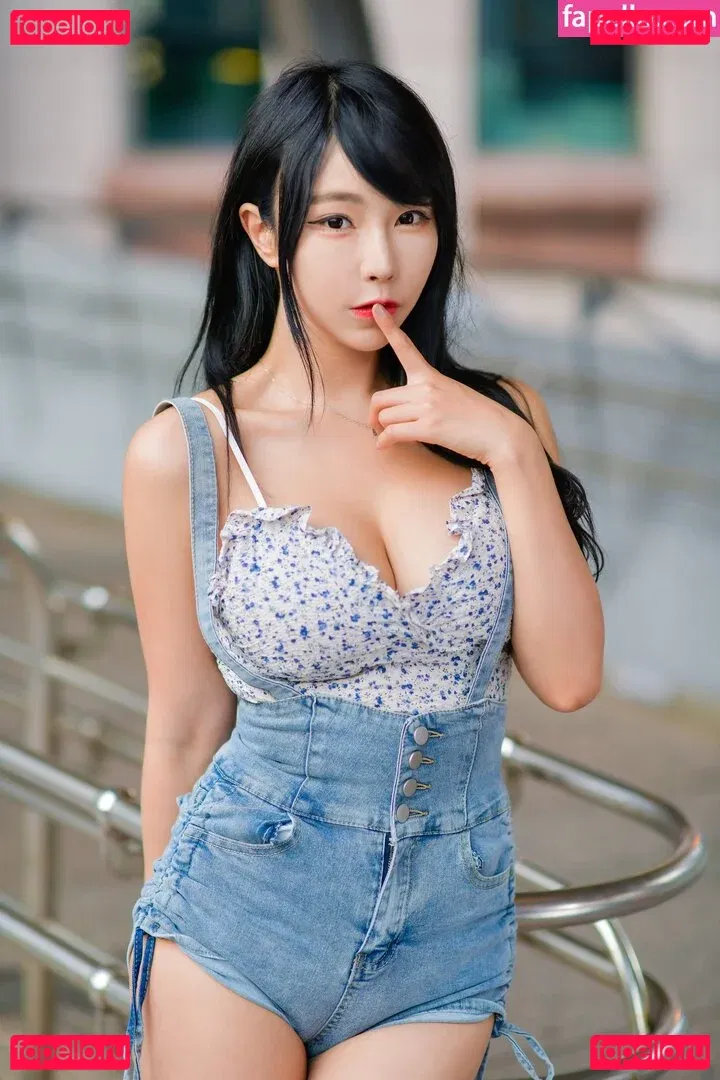 Zoeso Onlyfans Photo Gallery 