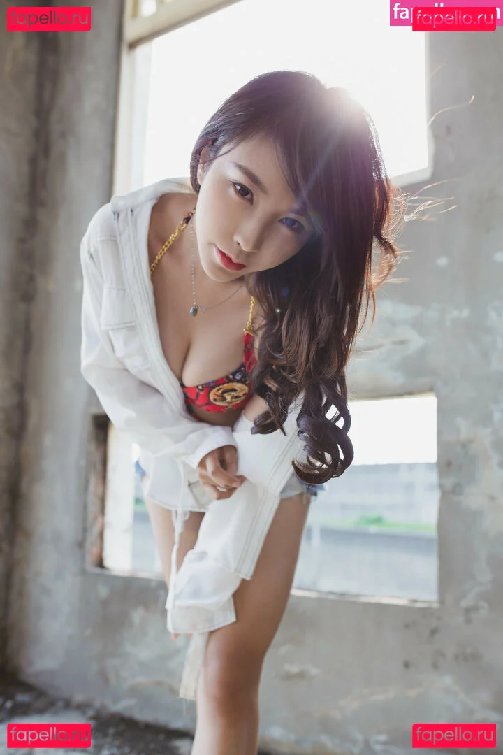 Zoeso Onlyfans Photo Gallery 