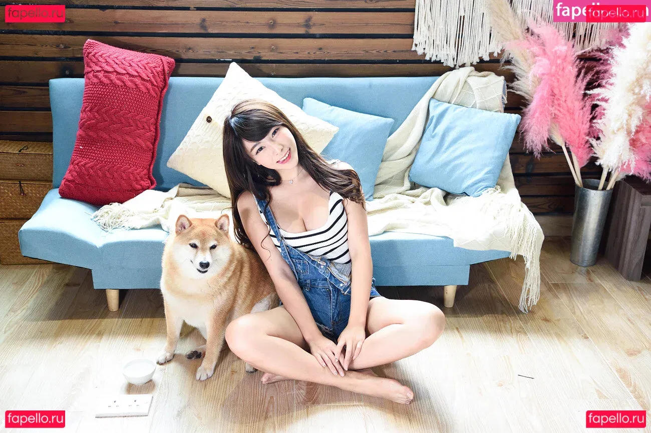 Zoeso Onlyfans Photo Gallery 