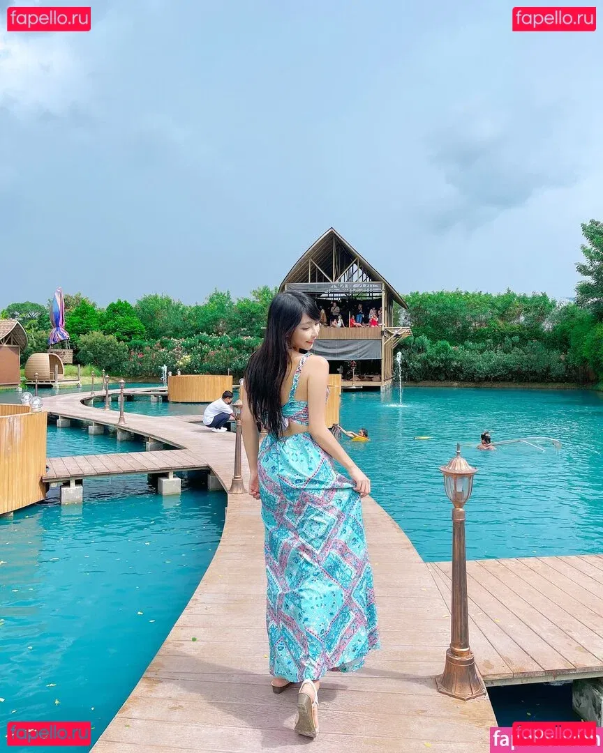 Zoeso Onlyfans Photo Gallery 