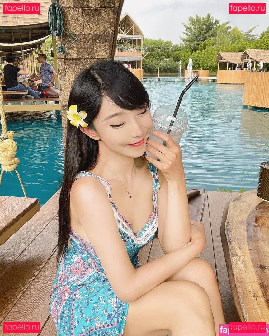 Zoeso Onlyfans Photo Gallery 