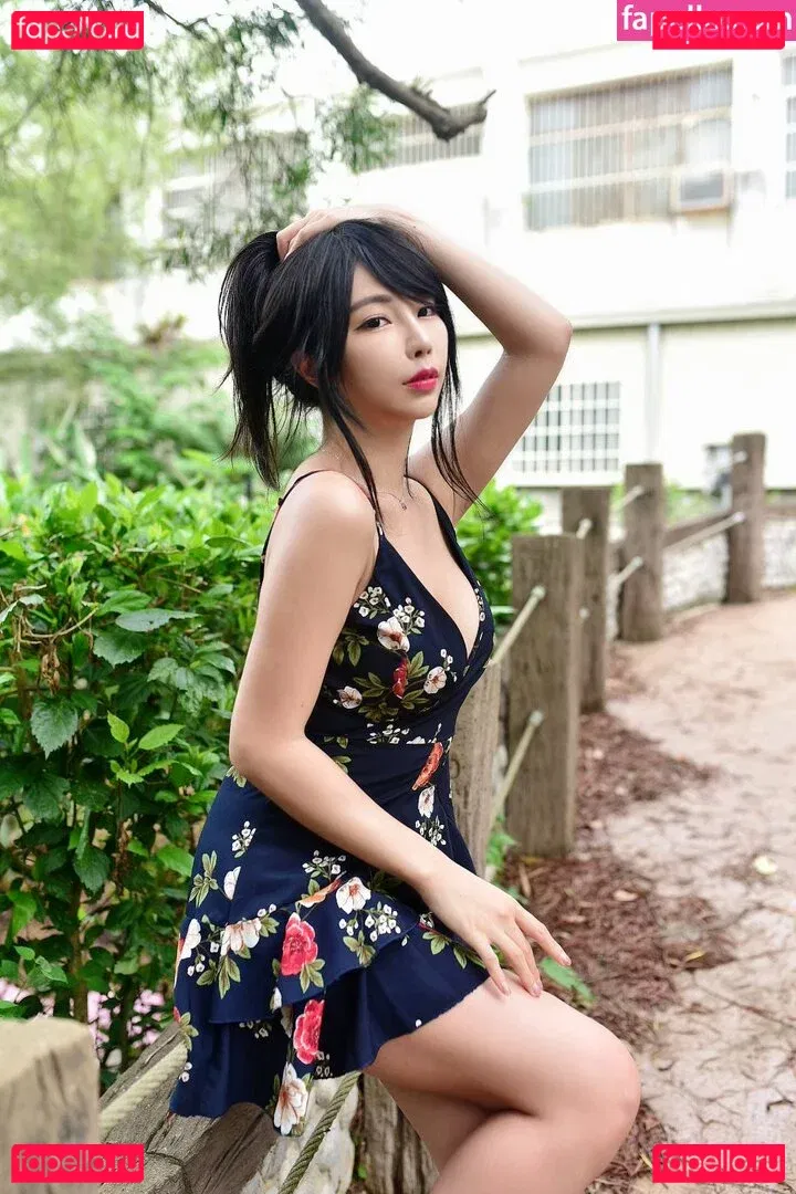 Zoeso Onlyfans Photo Gallery 