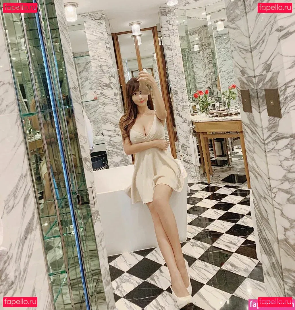 Zoeso Onlyfans Photo Gallery 