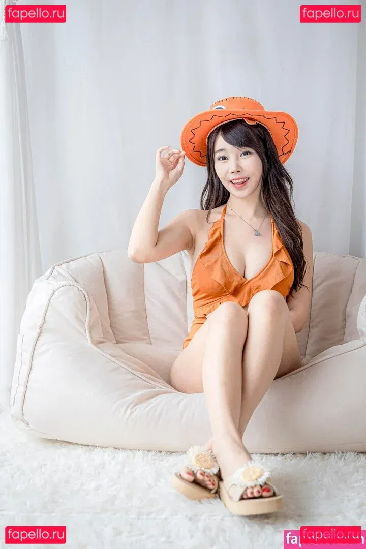 Zoeso Onlyfans Photo Gallery 