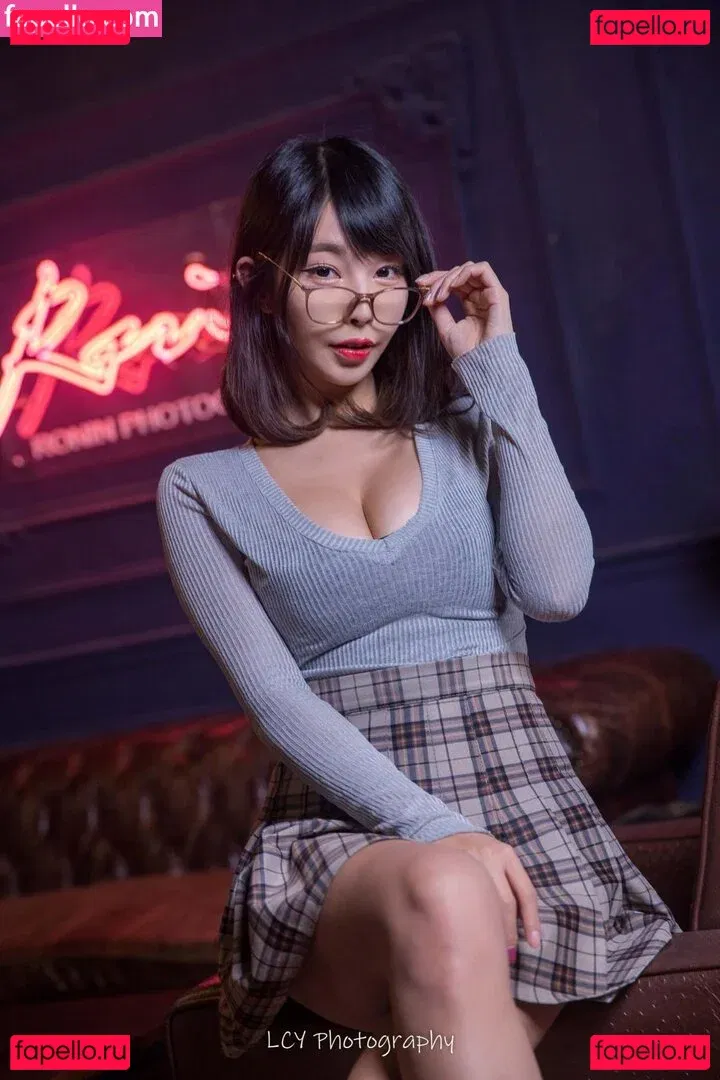 Zoeso Onlyfans Photo Gallery 