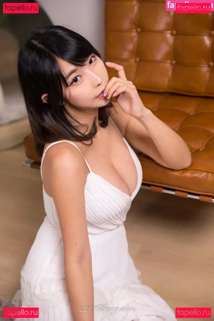 Zoeso Onlyfans Photo Gallery 