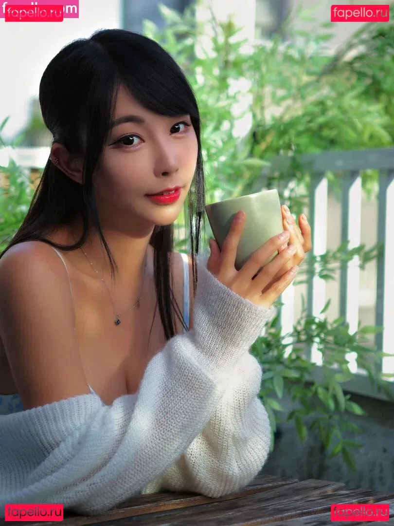 Zoeso Onlyfans Photo Gallery 