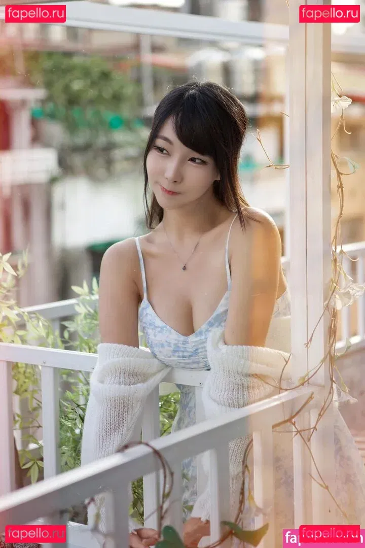 Zoeso Onlyfans Photo Gallery 