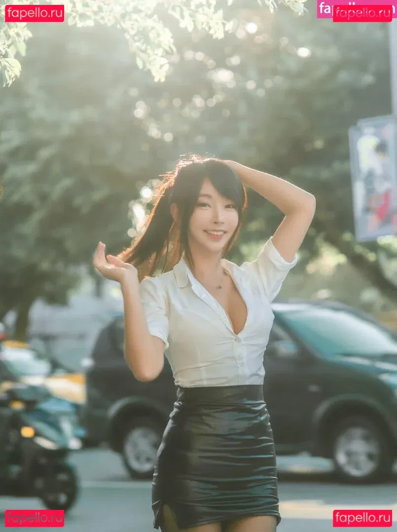 Zoeso Onlyfans Photo Gallery 