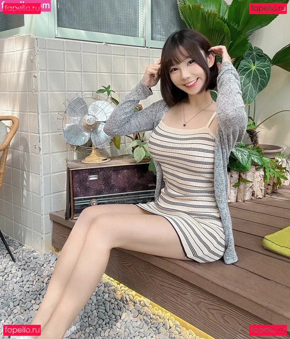 Zoeso Onlyfans Photo Gallery 