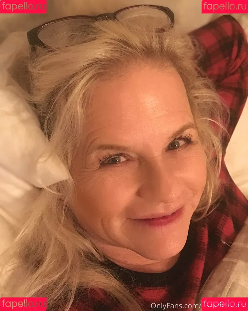hotwifecandy Onlyfans Photo Gallery 