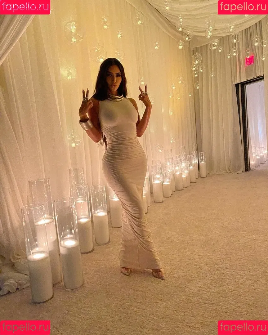Kim Kardashian Onlyfans Photo Gallery 