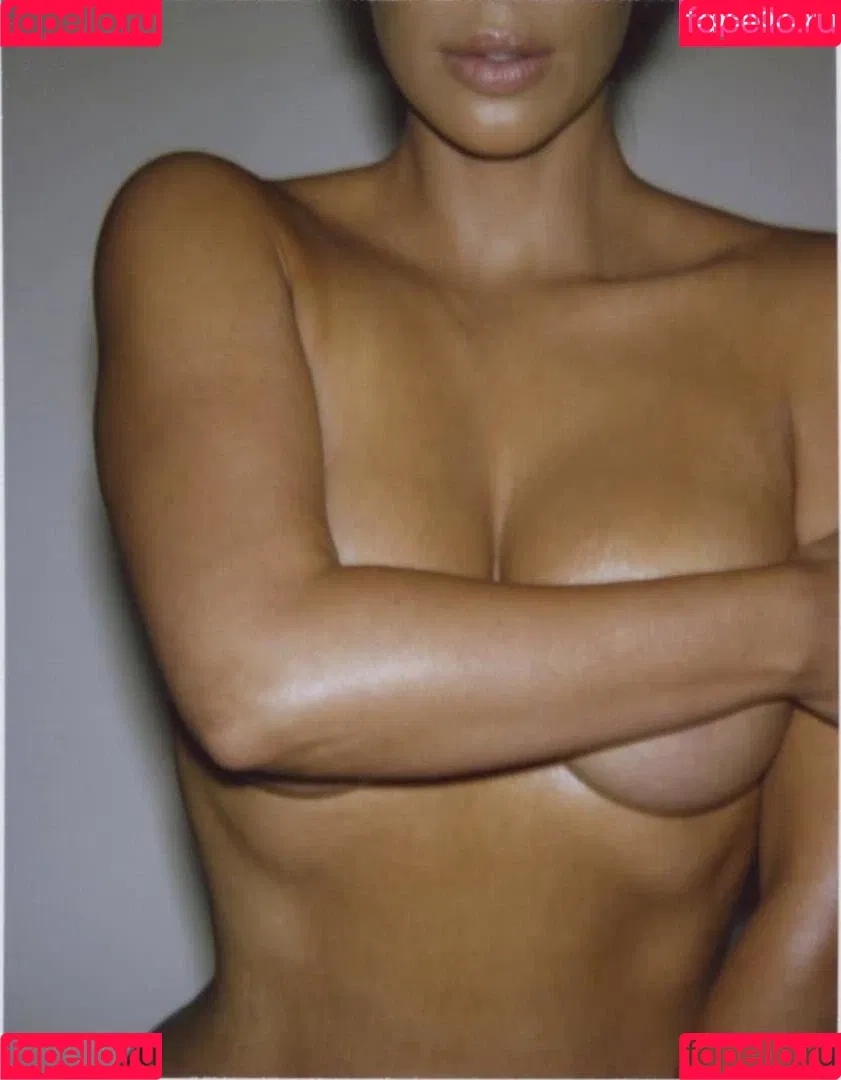Kim Kardashian Onlyfans Photo Gallery 