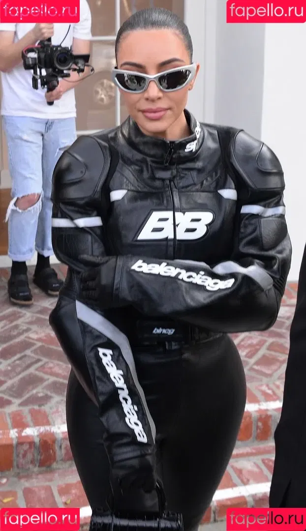 Kim Kardashian Onlyfans Photo Gallery 