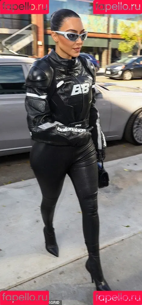 Kim Kardashian Onlyfans Photo Gallery 